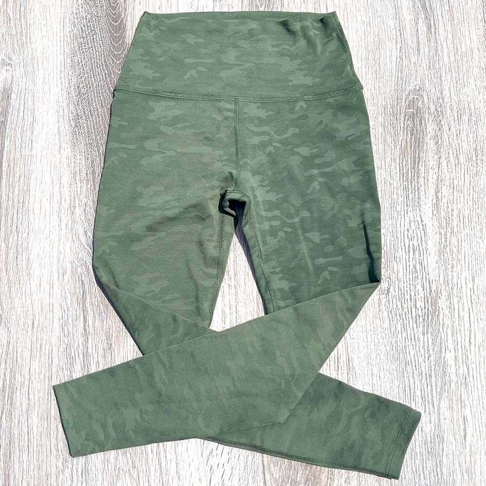 Beyond Yoga green camo leggings
